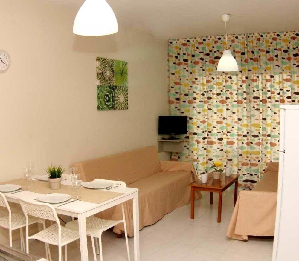 Staycentral Ларнака Екстериор снимка