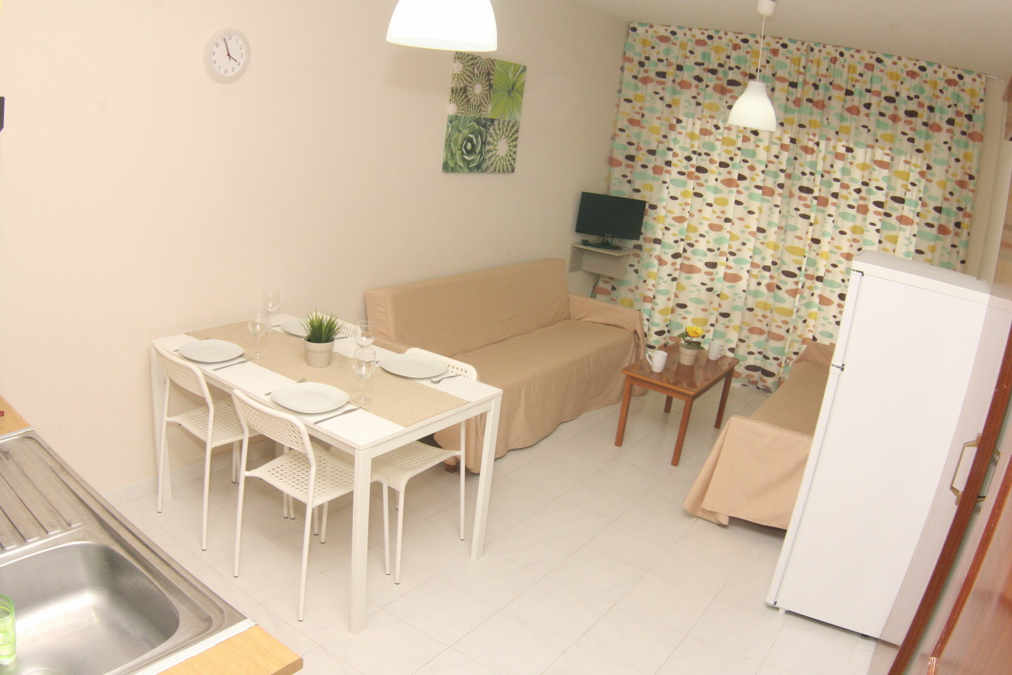 Staycentral Ларнака Екстериор снимка